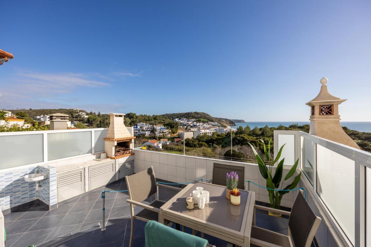 Bay View Townhouse Villa Salema Buitenkant foto